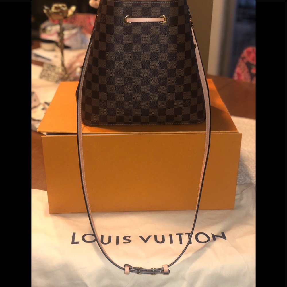 Louis vuttion Neo Noe purse. - Picture 4 of 8